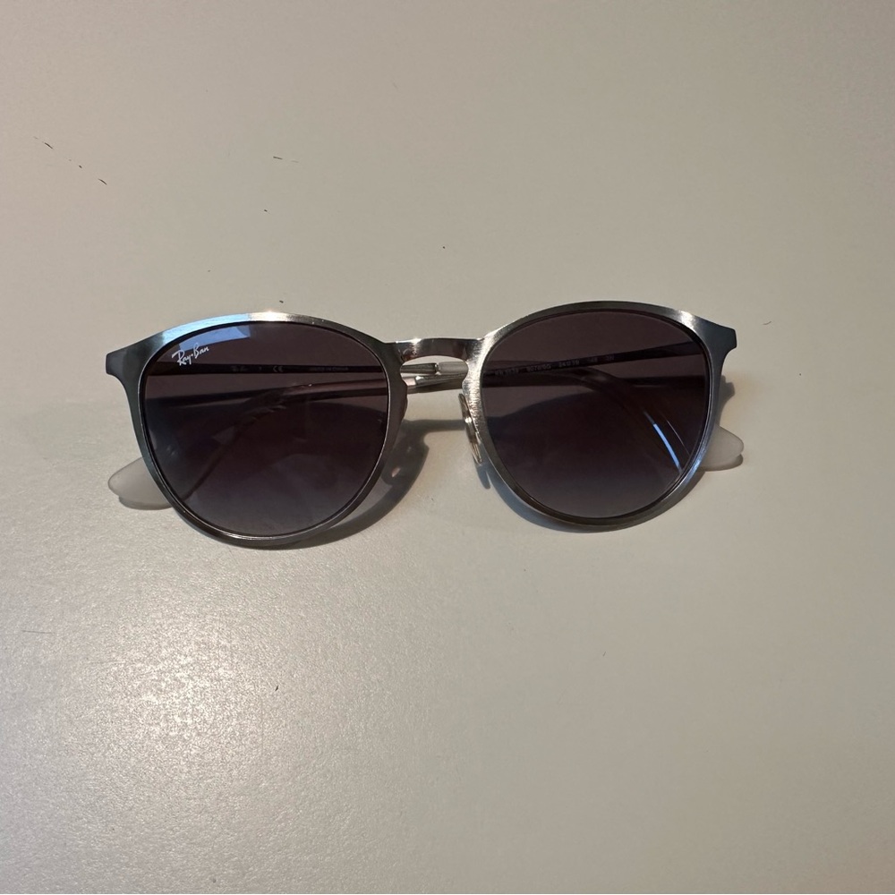 Ray-Ban Silver Sunglasses